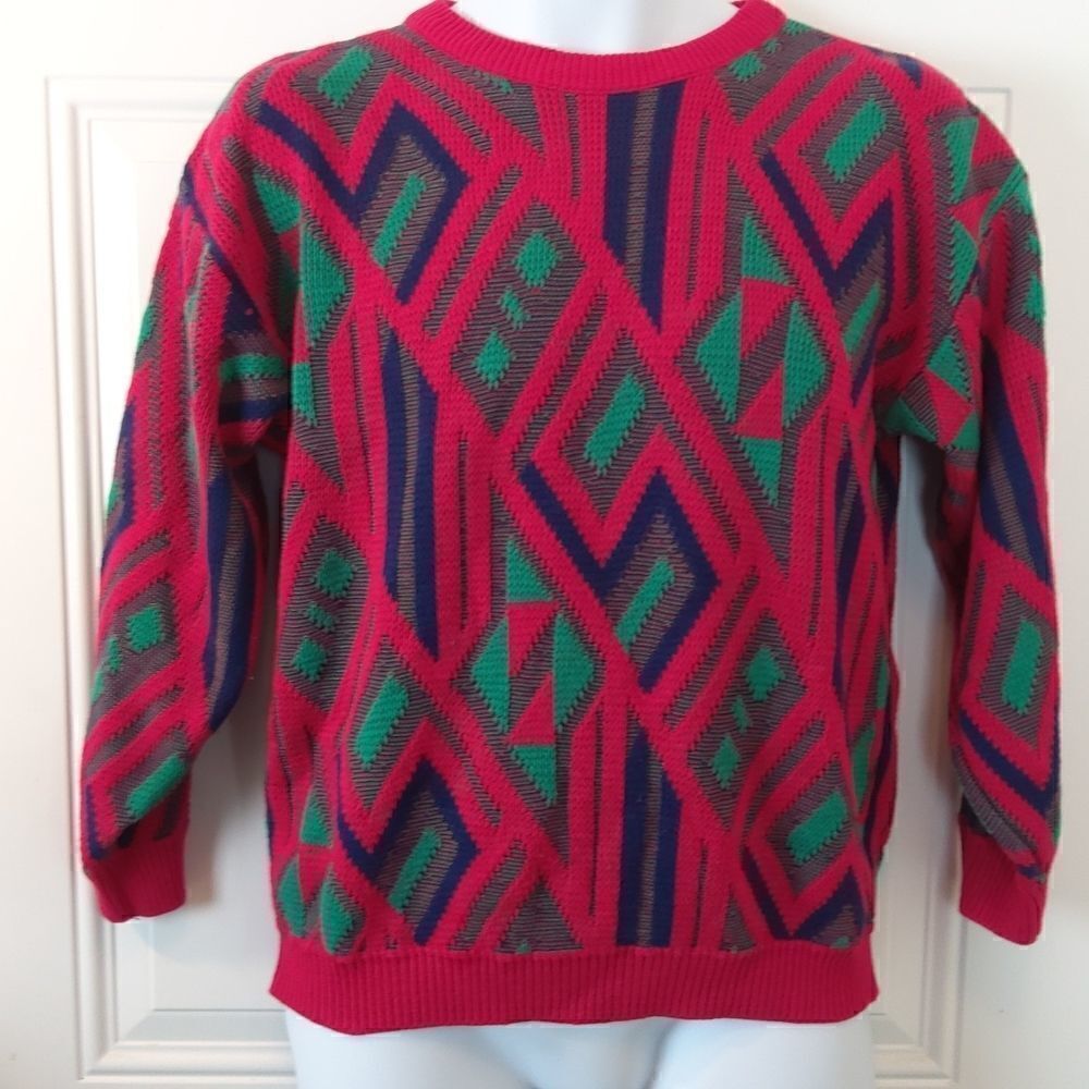Rainbow Ridge red Green and blue crew neck sweater